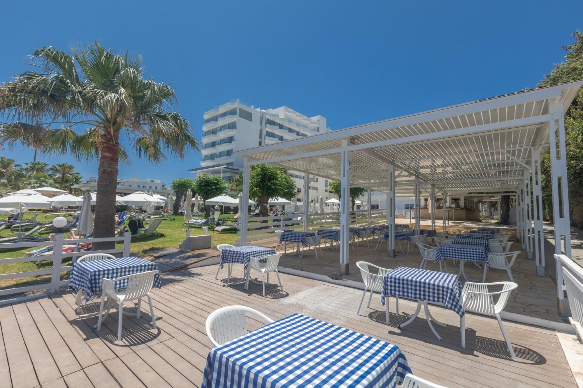 Iliada Otel Protaras
